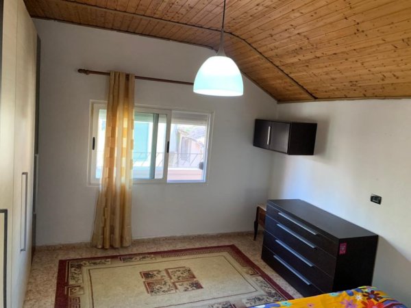 Qera, Apartament 3+1, Pranë Max Optika, Durrës