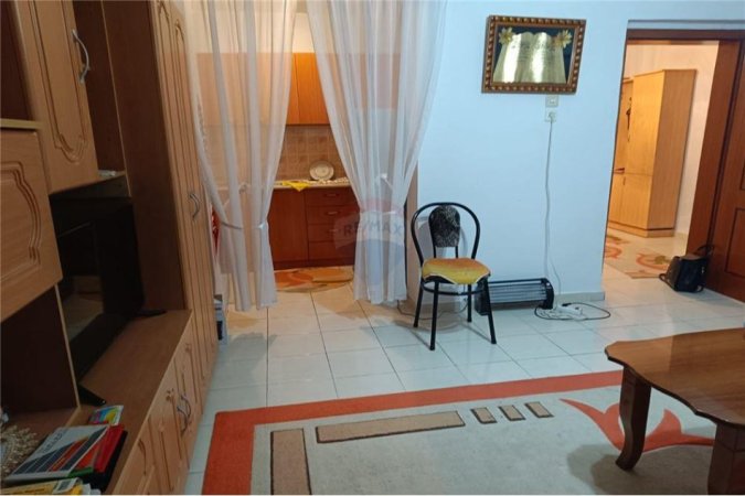 Apartament - Në Shitje - Ali Demi, Shqipëri
Shitet app (2+1) ne Ali Dem, Maternitetit te ri