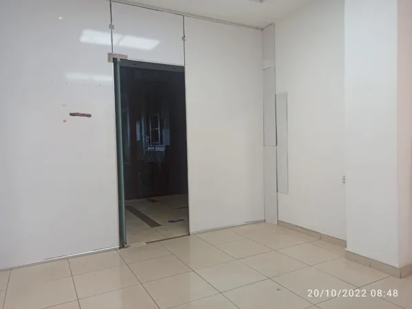 JAPIM ME QERA AMBIENT TEK KOPLEKSI HALILI