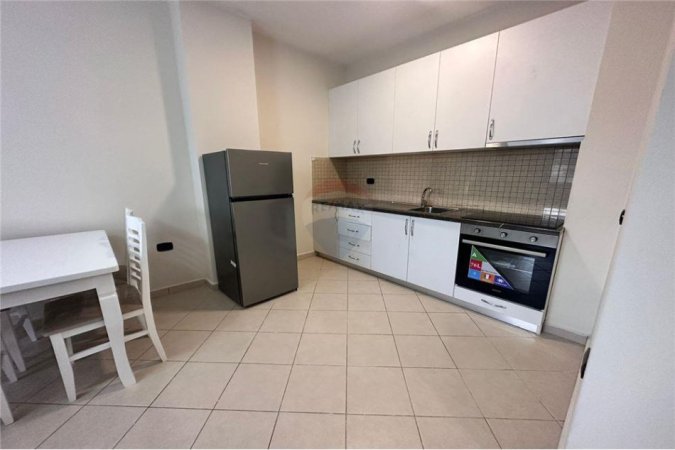 Apartament - Me Qira - Shkolla e Baletit - Tregu Elektrik, Shqipëri
Apartament 1+1 per qira, Tregu Elektrik