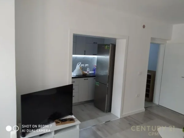 Apartament 1+1 Për Shitje në Tregu Elektrik