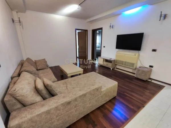 APARTAMENT 2+1 ME QIRA PRANE LIQENIT TE TIRANES!