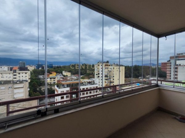 APARTAMENT 2+1 ME QIRA PRANE LIQENIT TE TIRANES!