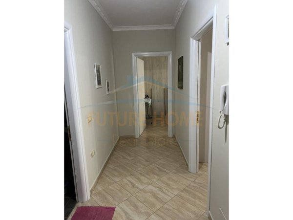 Shitet, Apartament 2+1+2, Unaza e Re, Tiranë UNA38920