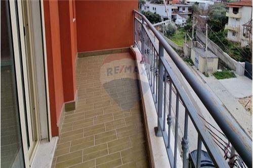 Apartament 1+1 me qera ne Lungo Mare,Vlore