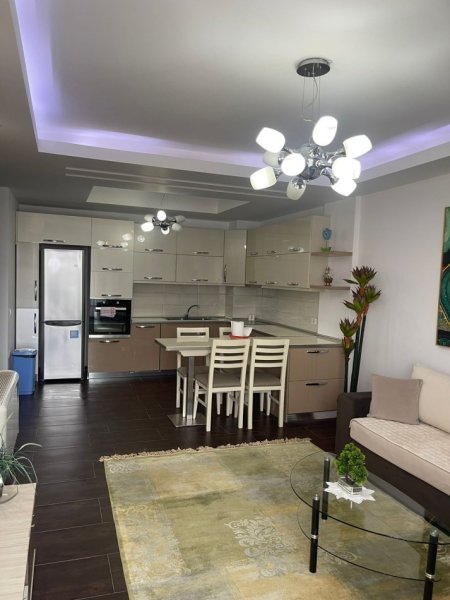 Qera,apartament 2+1 me qera tek Liqeni i Thate