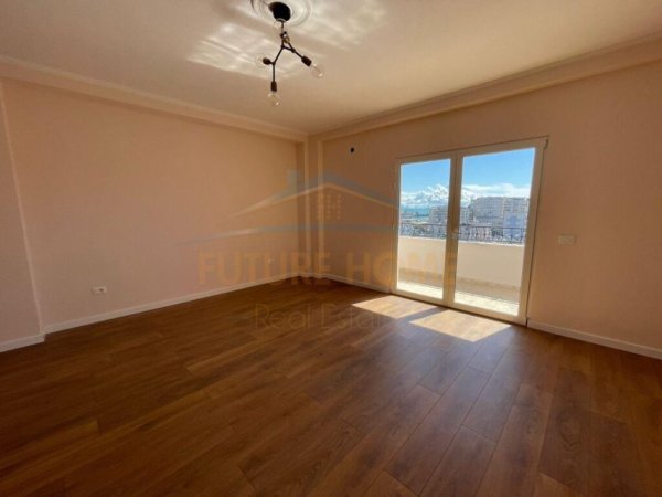 Shitet, Apartament 2+1+2, Tregu i Vogel, Durres