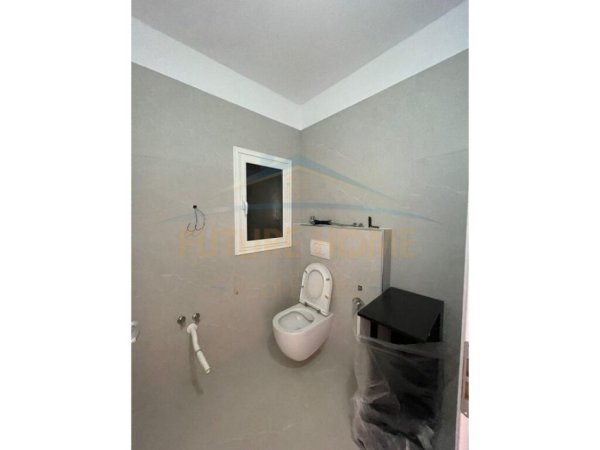 Shitet, Apartament 2+1+2, Tregu i Vogel, Durres