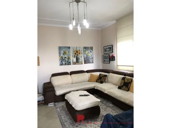 SHITET APARTAMENT 3+1+2 TE MINE PEZA