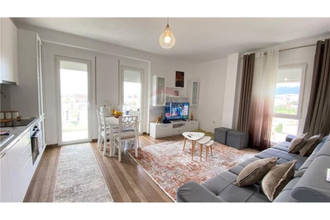 Apartament - Me Qira - Ali Demi, ShqipëriApartament 2+1 per qira tek Kompleksi Mangalem!