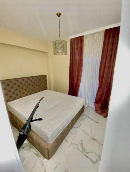 Apartament 1+1 me qira Rr. Hamdi Sina, Liqeni i Thate