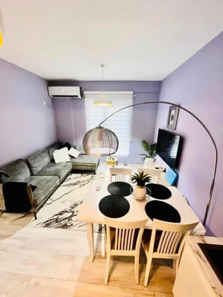 Apartament ne shitje!