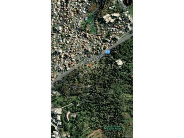 SHITET TOKE TRUALL PRANE VILAVE GJERMANE- 360.000 Euro!!