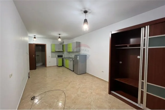 Apartament - Në Shitje - Rruga e Dibrës - Selvia, Shqipëri
GARSONIERE NE SHITJE TE SELVIA QENDER