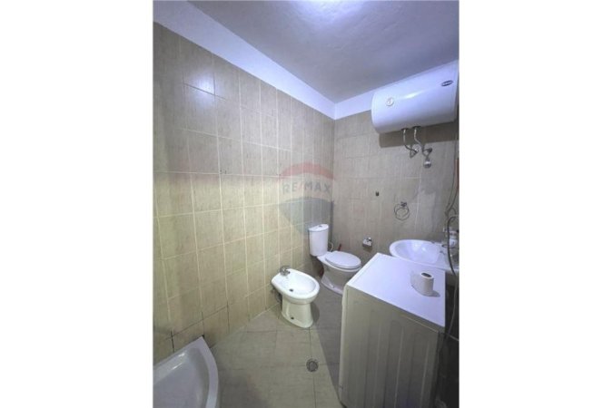 Apartament - Në Shitje - Rruga e Dibrës - Selvia, Shqipëri
GARSONIERE NE SHITJE TE SELVIA QENDER