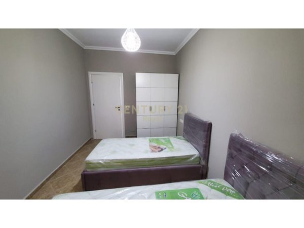 SHESIM APARTAMENT 2+1 NE BULEVARDIN E RI, NE YZBERISHT  royal89703