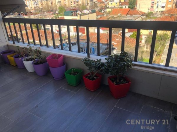 Jepet me qira apartament ne zonen 'Ali Demi'