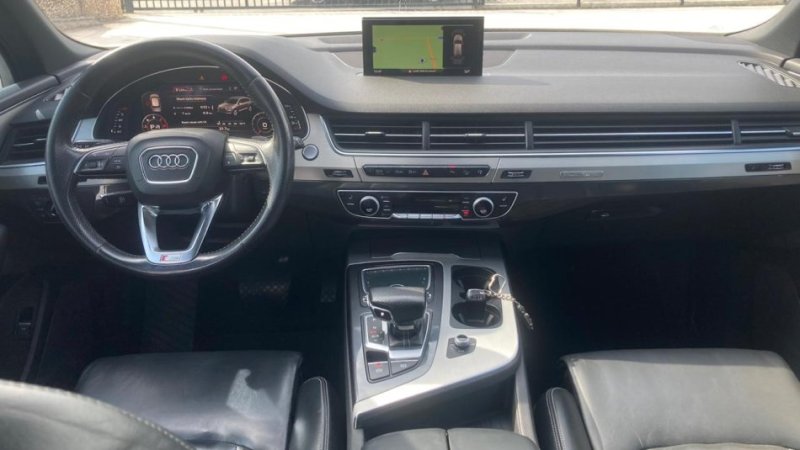 Shitet Audi q7 cmimi 28.000 euro