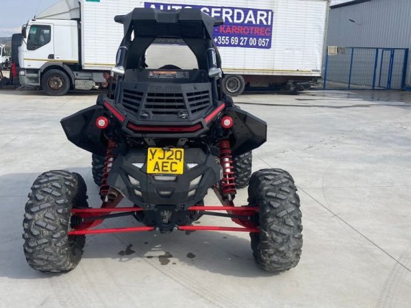 Shitet Motorr Polaris Razer 2020 cmimi 12.000 euro