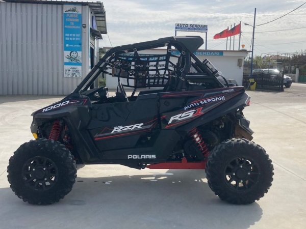 Shitet Motorr Polaris Razer 2020 cmimi 12.000 euro