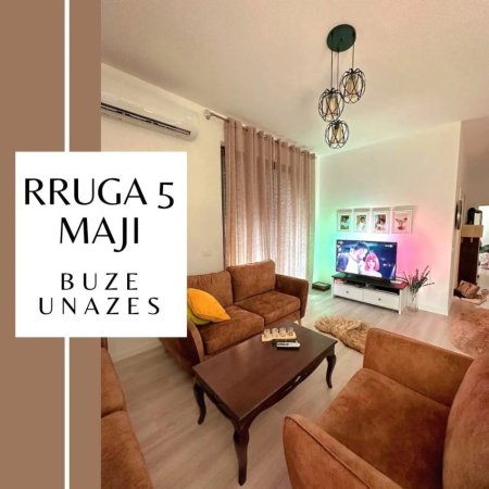 Rruga 5 Maji, buze Unaze