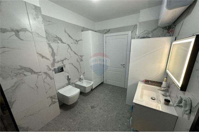Apartament - Në Shitje - Zone Rurale, Shqipëri
Ofrohet apartament 2+1 per shitje