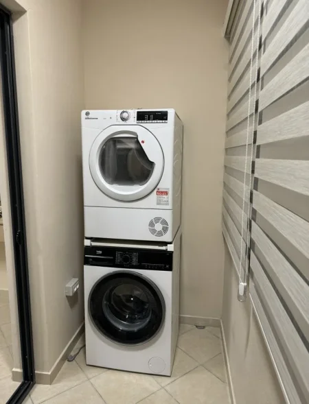 Jepet apartament 1+1 me qera tek KMY Yzberisht.