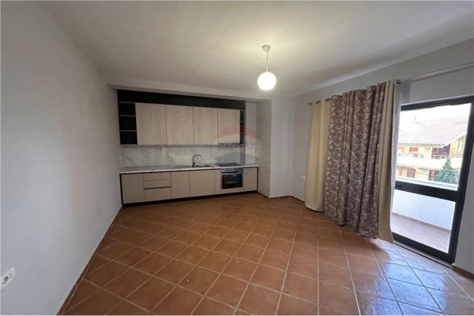 Apartament 2+1 me qira per 45'000ALL/muaj!