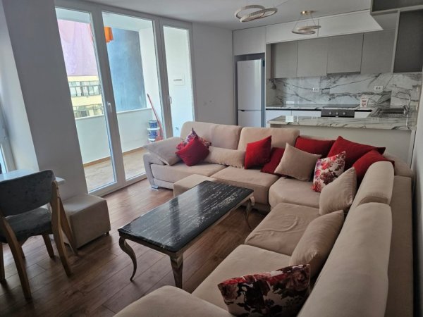 📢Apartament 2+1 me Qera Prane 21 Dhjetorit🔑