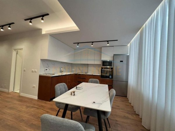 Qera, Apartament 2+1+2 Kodra e diellit