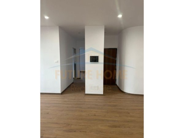 Qera , Apartament 2+1 , Bllok , Tirane