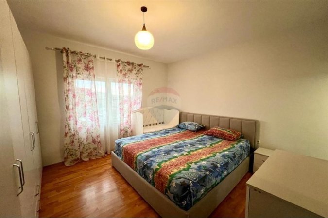 JEPET PER QIRA APARTAMENT 2+1+2 NE KINOSTUDIO