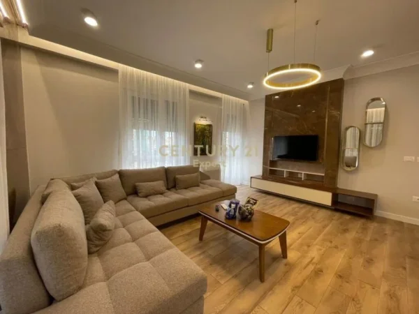 JAPIM ME QIRA APARTAMENT 1+1 ME Post Parkimi NE DON BOSKO