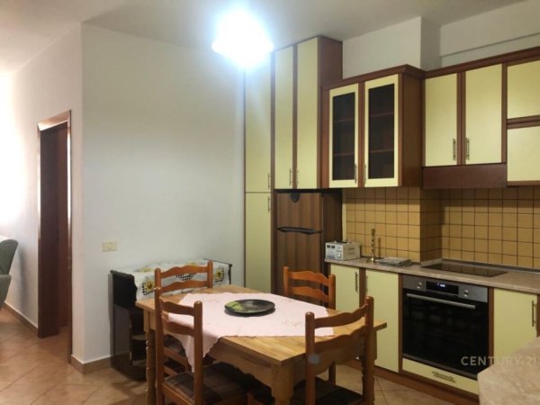 Jepet me qera apartament 1+1 ne Don Bosko!