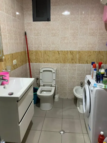 Apartament 2+1 me Qera Komuna e Parisit
