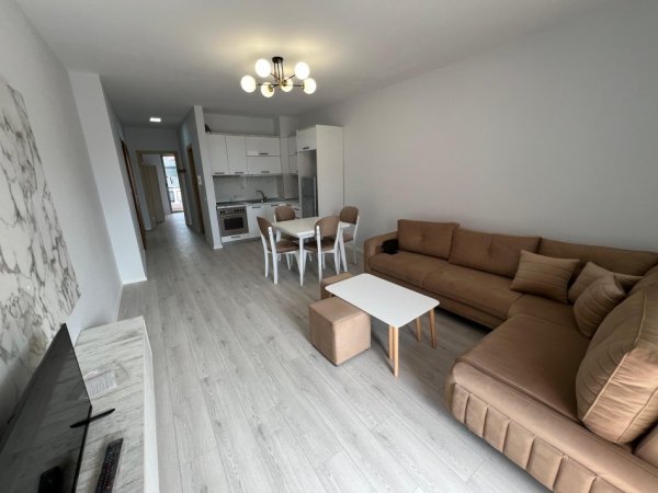 Qera, Apartament 2+1, Astir