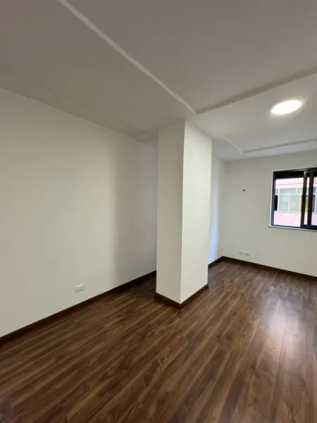 !!Shesim 2+1+bllk, 77m2, 159'000 Euro. Rr. Myslym Shyri!!