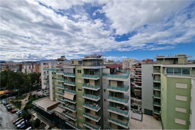 Apartament 2+1 me qera mbi Pasticeri Arjoli,Vlore