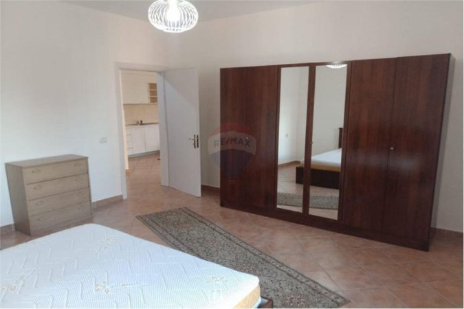 Apartament 1+1 per qira tek Myslym Shyri 500e