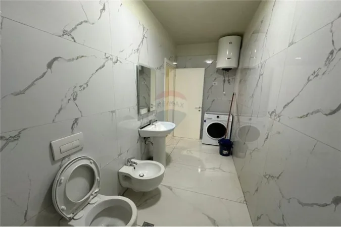 Apartament 1+1 me Qira, Fusha e Aviacionit 450e