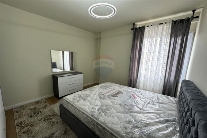 Apartament 1+1 me Qira, Fusha e Aviacionit 450e