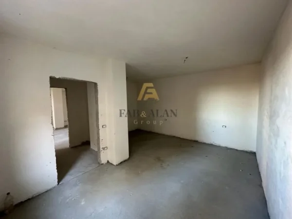 Shitet Apartanment 1+1 Astiri