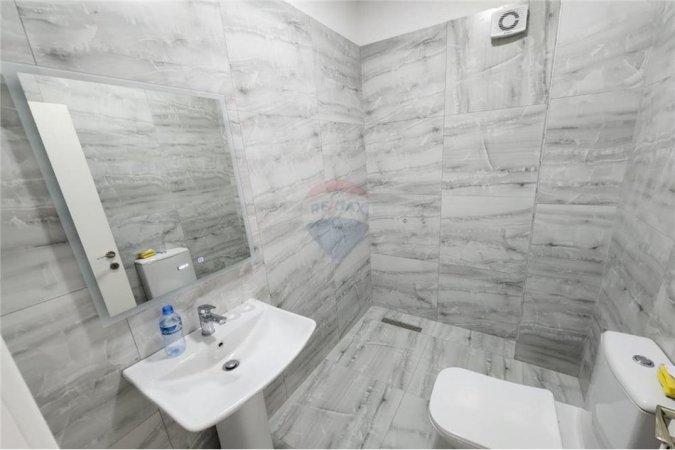 Apartament - Me Qira - Rruga e Dibrës, Shqipëri
Jepet me qera Aprtament 2+1+2 Rruga e Dibres