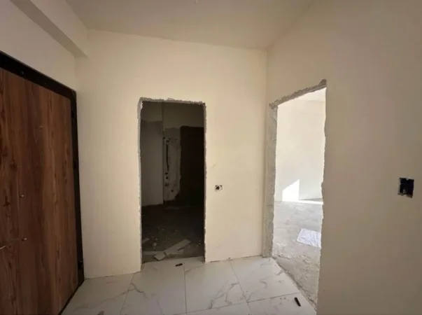 Shitet Apartament 1+1 Urban Gate