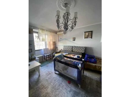 Apartament 1+1 Për Shitje në Rruga Bardhyl, Tiranë. AREA39037