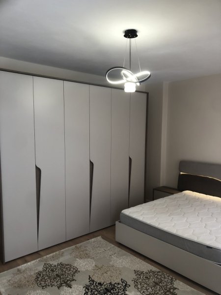 Tirane, Apartament per#Shitje (Qendra Kristal)