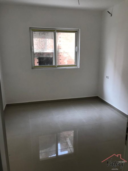 Apartament 1+1 per shitje ne Durres