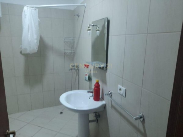 Apartament 2+1 për Qira në Yzberisht, Tiranë - 420€