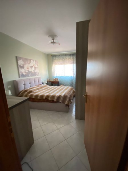 APARTAMENT 2+1 PER SHITJE NE DURRES TEK ISH RAJONI!