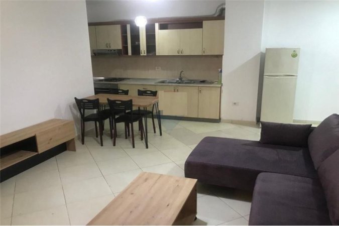 Apartament 2+1 me qira ne Yzberisht!